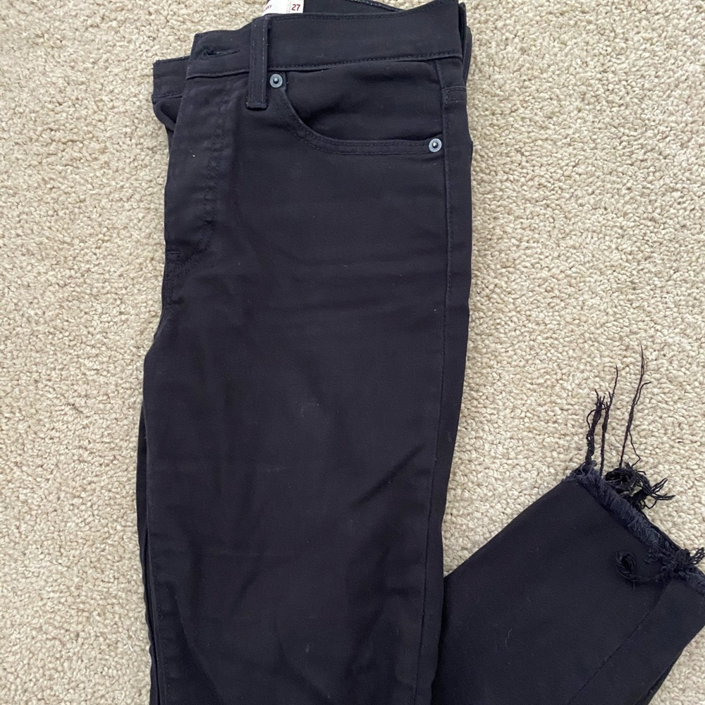 Levi’s Black Skinny Jeans - High Waisted